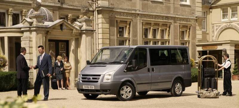 Фото автомобиля Ford Transit микроавтобус