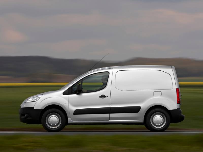 Фото автомобиля Peugeot Partner Fourgon